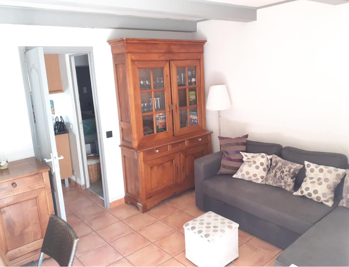 Villa Club Sanary Dans Residence Fermee Et Arboree 10Min A Pied De La Plage Exterior photo